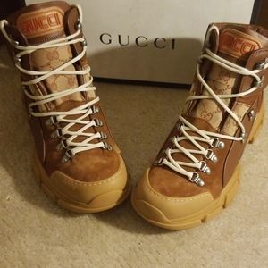 Gucci Men Flashtrek Boots